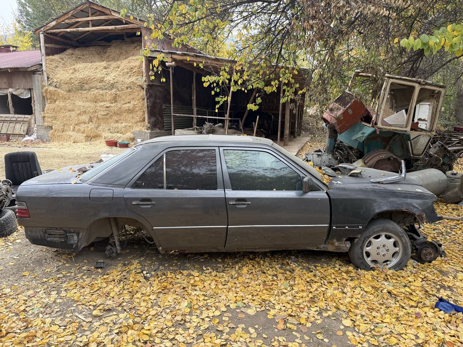 мерседес е230,  не на ходу