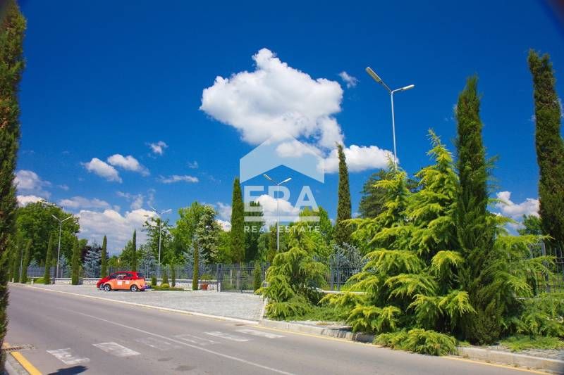 Продава се Парцел в Казанлък - 2922 кв.м за 103 €/кв.м - Снимка #4