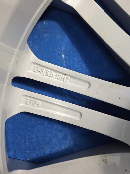 1 Janta Aliaj 5x112 18'' OEM AUDI A4 8W A4 AllRoad 8.5J ET 29 NOUA