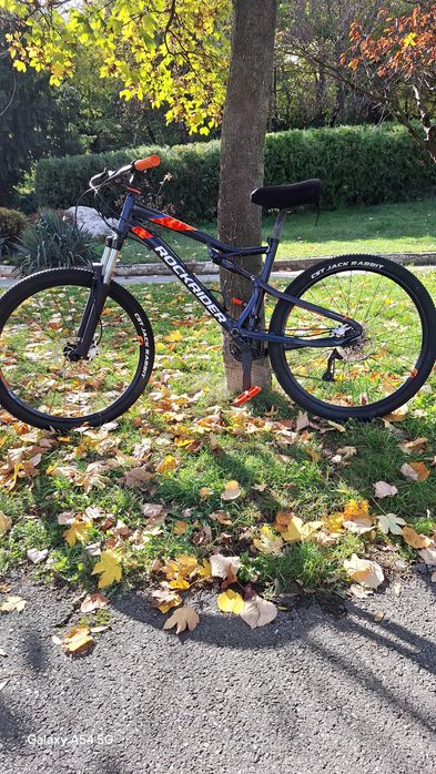 Rockrider 540 S – cadru L, retrofit cu pedale și mansoane ,impecabila.