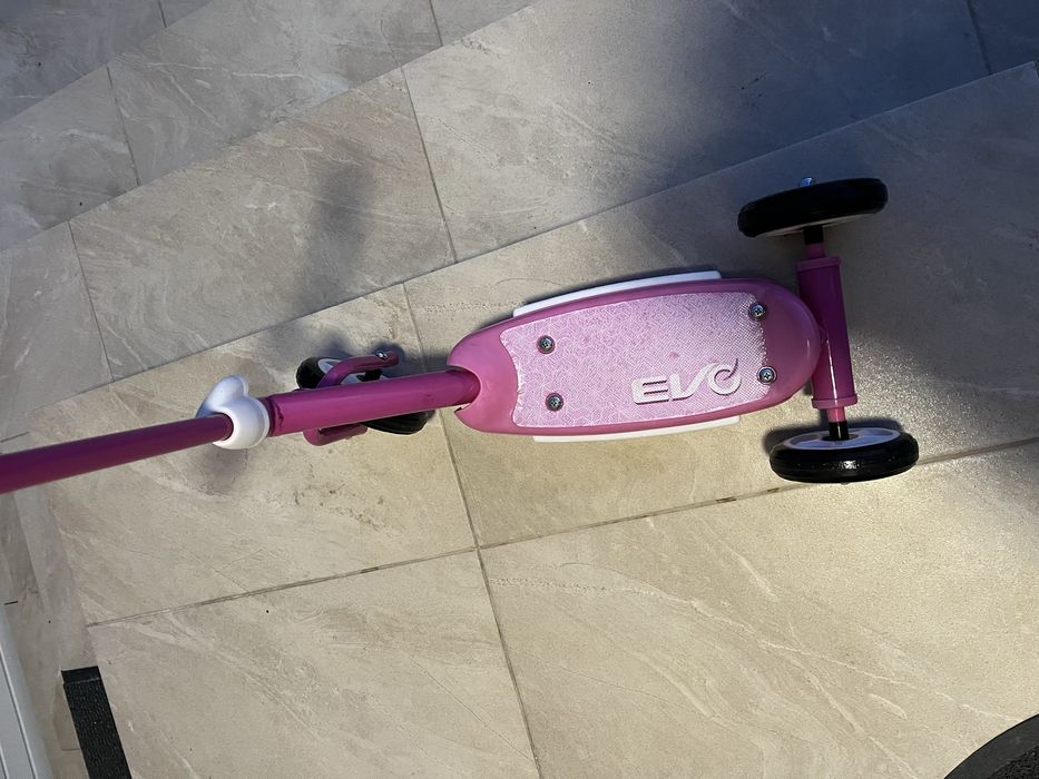 Trotineta copii Evo 3 roti Roz