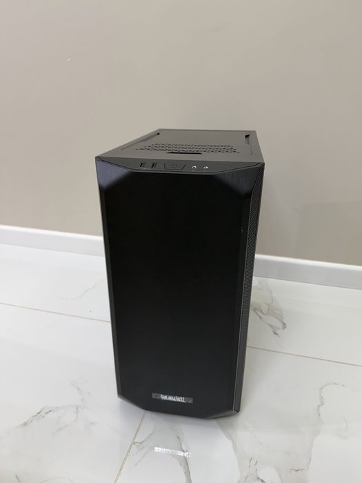 Vand Carcasa PC BeQuiet Pure Base 600