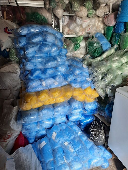 Vand plase si accesorii pescuit comercial