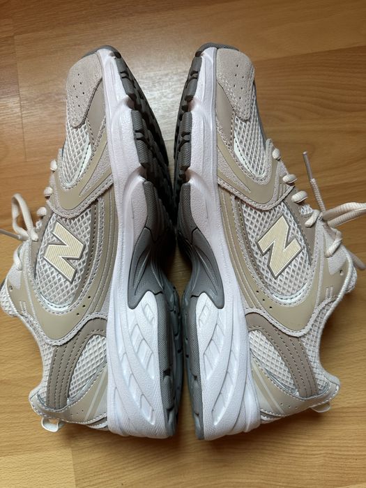 New balance обувки