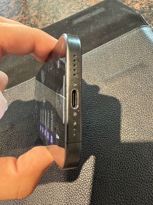 Iphone 15 pro titan 128 GB impecabil