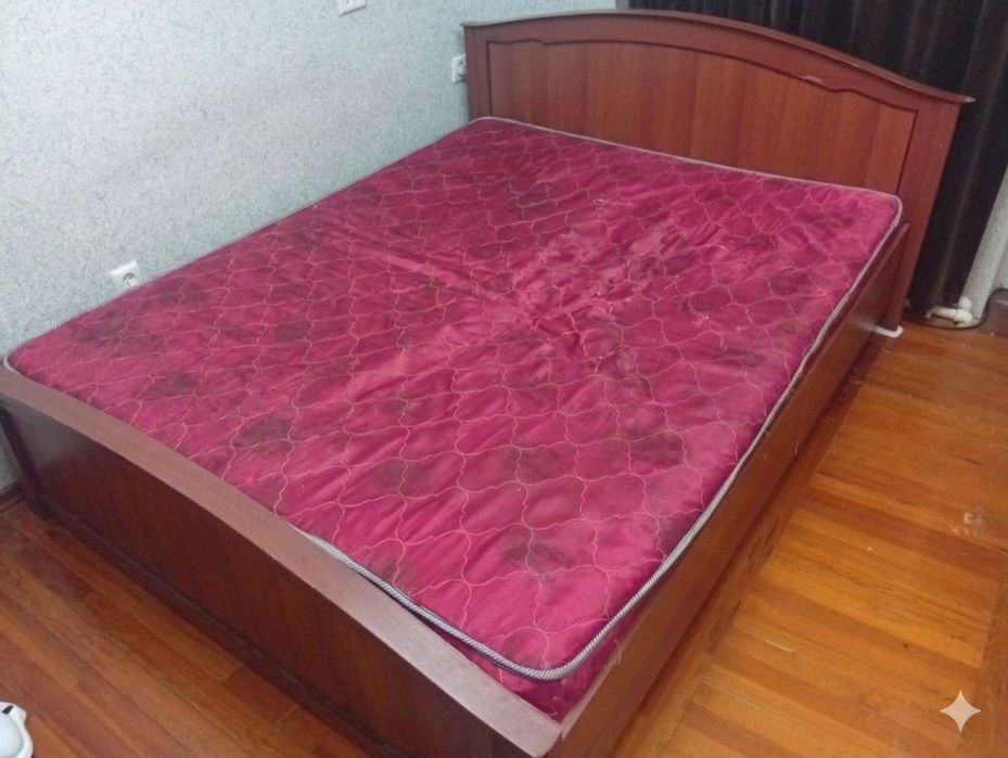 Срочно продам Сп..мебель  б/у Фергана