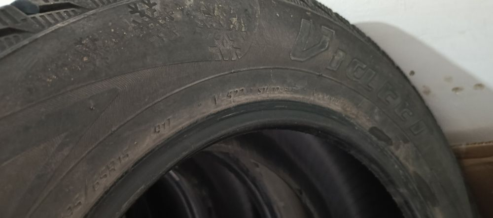 Шины 195/65/15 бу