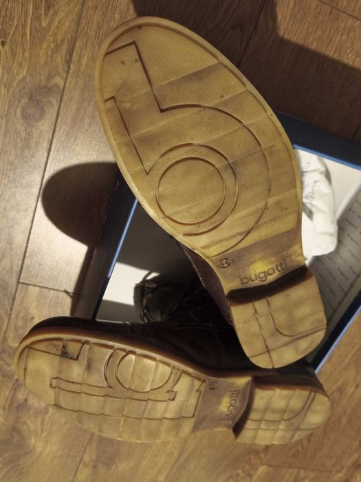 Ghete Bugatti maro cogniac 44