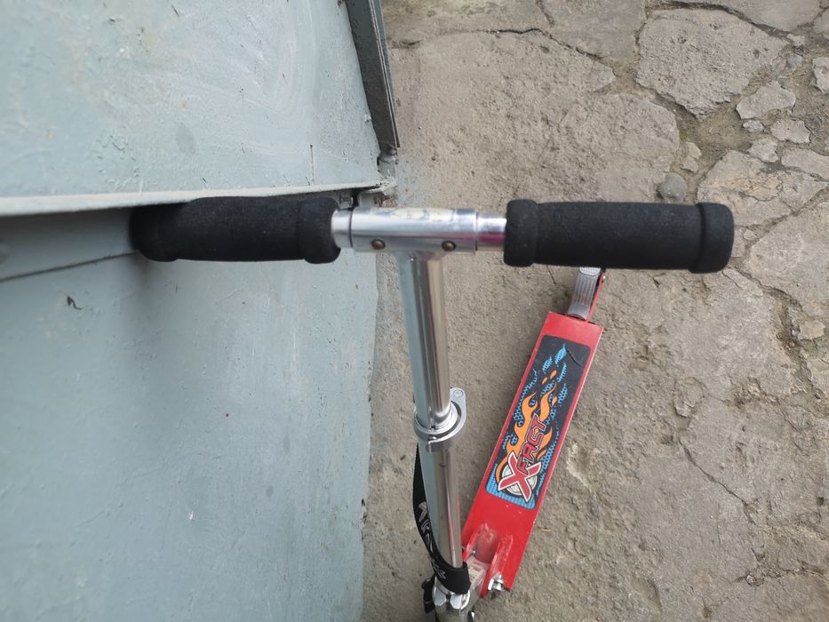 Trotineta copii în stare buna