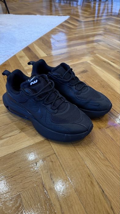 NIKE W Air Max Verona 40,5