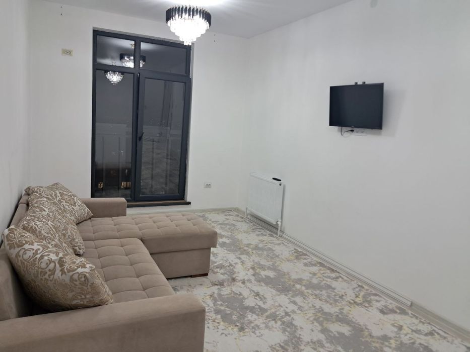 Аренда квартиры 2 комната Кадешва Golden house