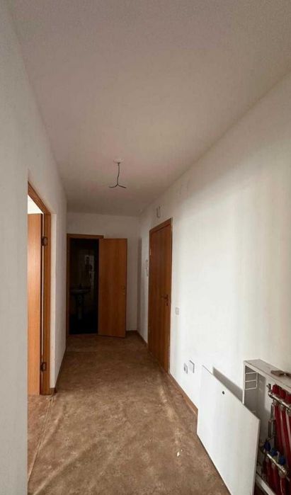 Продаётся 2 комнатня новостройка