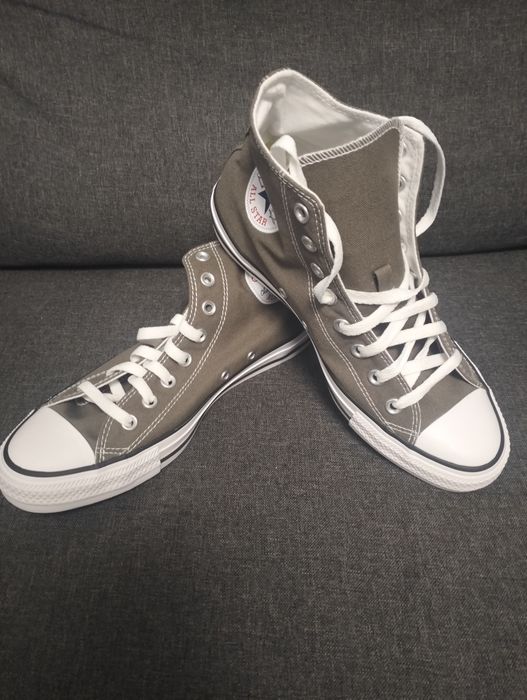 Teniși  Converse