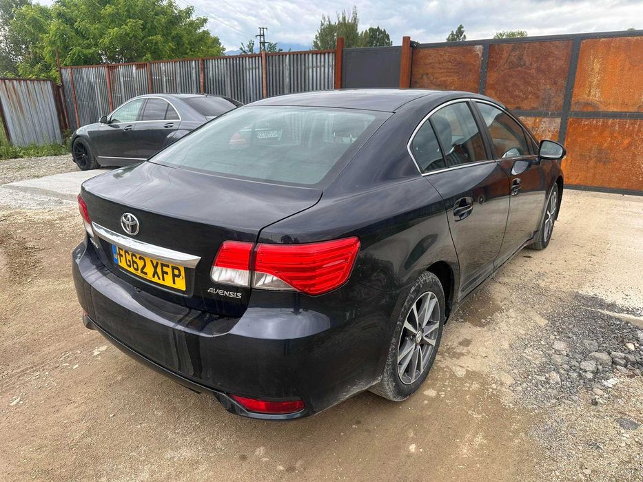 НА  ЧАСТИ Toyota Avensis 2.0 D-4D 124к.с 2012г