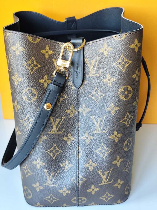 Louis Vuitton Дамска Чанта Mонограм Просторна Стилна с Елегантна форма