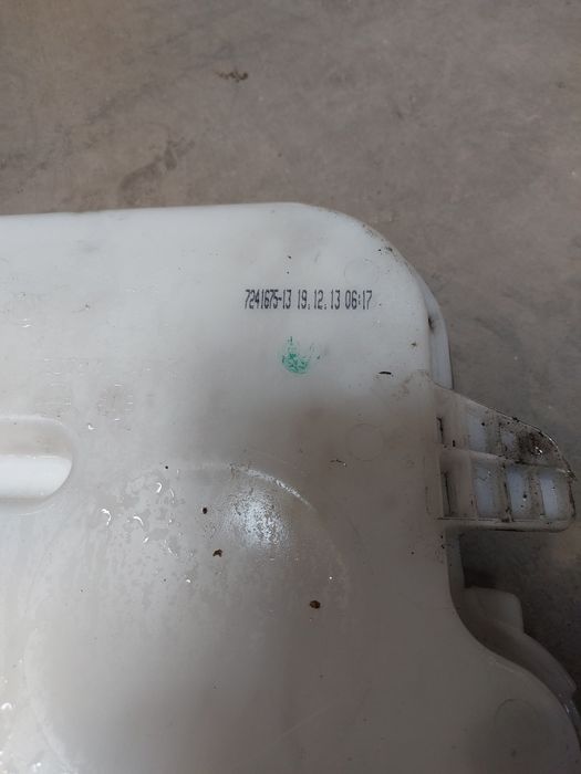 Vas lichid parbriz BMW E81 E87 E90 E91 F20 F21 F30 F31