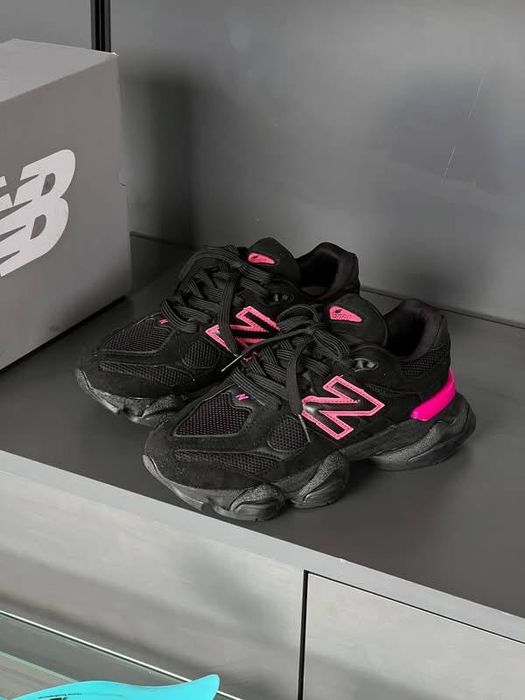New balance universali