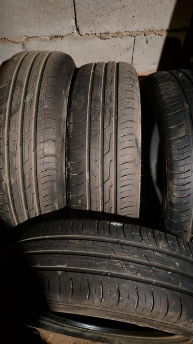 Продам резину.         .