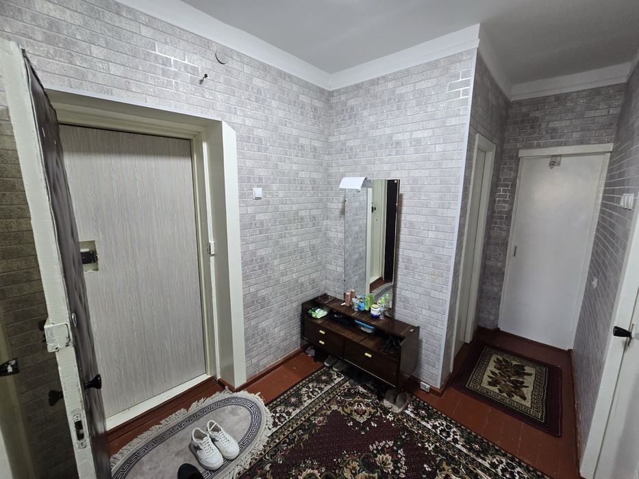 2/3/4 балкон 2х6 Феруза Массив 77-Серия Продается квартира 2-Комнатная