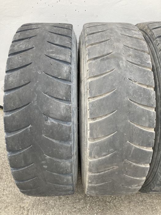 Гуми за камиин 315-80-22.5