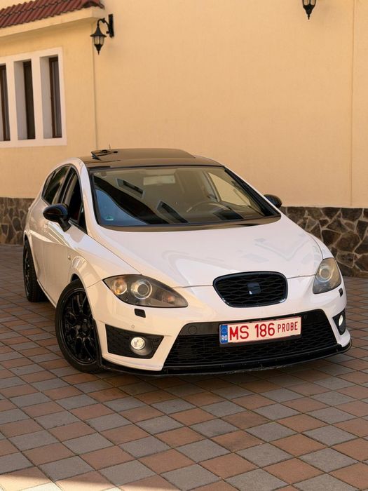 SEAT Leon FR 211 cp 2.0 TFSI