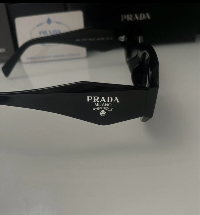 ochelari de soare Prada noi cu cutie xd