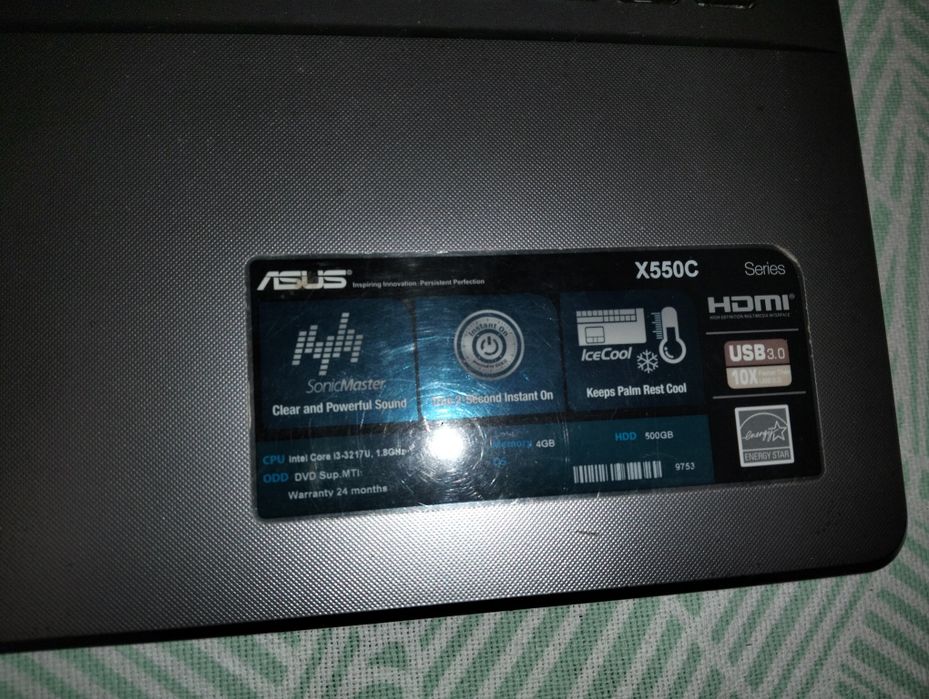 Laptop Asus  X550C