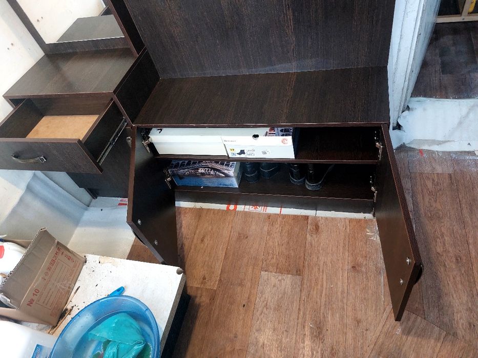 Продам прихожку. Срочно!