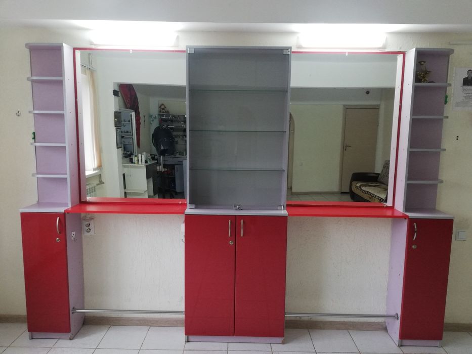 Продаётся мебель для парикмахерской