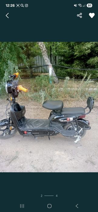 Продаю электроскутер SK8