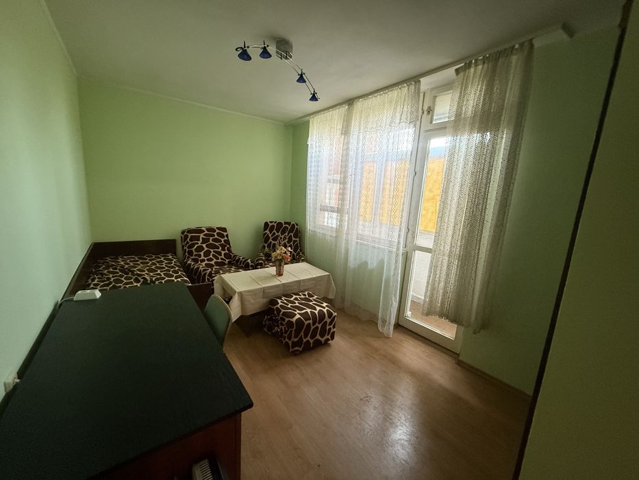 Тристаен апартамент