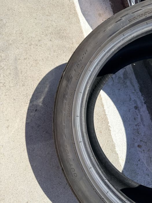 Летни гуми Falken Azenis 4бр. 235/45/18