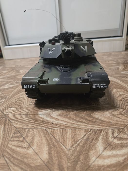 Танк на дистанционное управлении