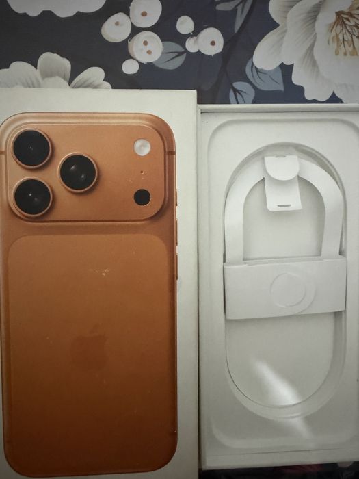 iPhone 17 pro 256 гб