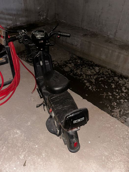Продам электровелосипед SLC8
