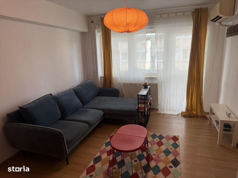 Apt. 2 camere, balcon, et.5,mobilat,parcul Cismigiu, centrala proprie — fotografia 1