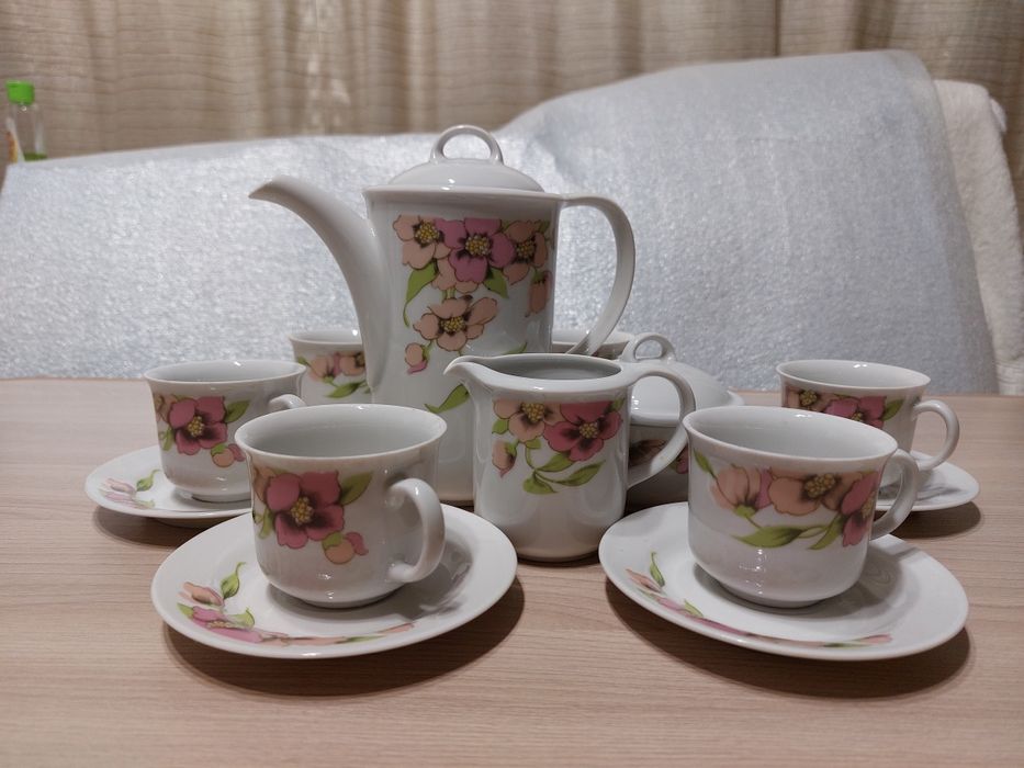 Кофейный сервиз на 6 персон