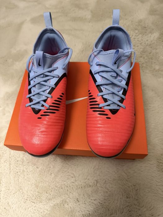 Бутонки   Nike Phantom Low Acad