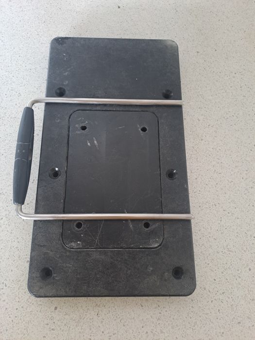 Vând placa montaj motor electric minnkota cu eliberare rapida