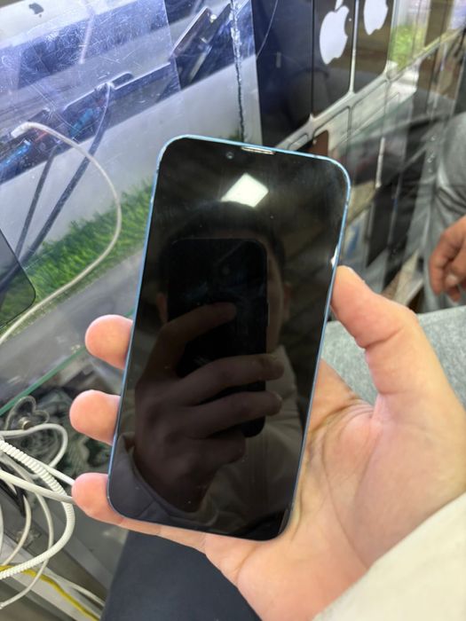 Продается Айфон 13