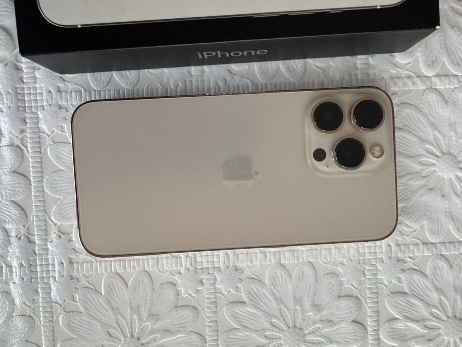 iPhone 13pro  Gold 256 GB като нов