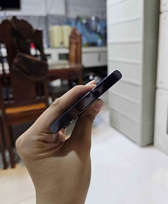 Samsung S23 ULTRA de 256 GB ca NOu cu 96 % Bateria