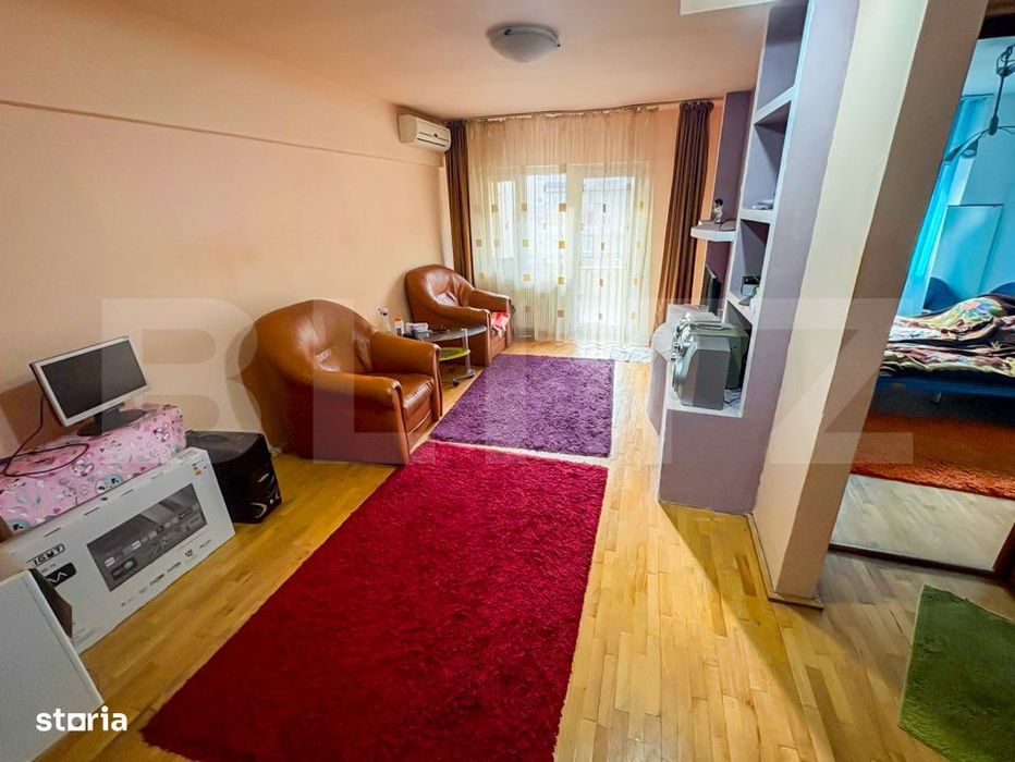 Apartament cu 4 camere, decomandat, zona Decebal — fotografia 3