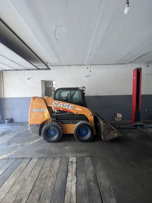 Минипогрузчик бобкет