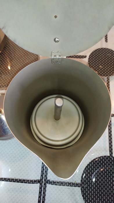 Кофеварка гейзерная