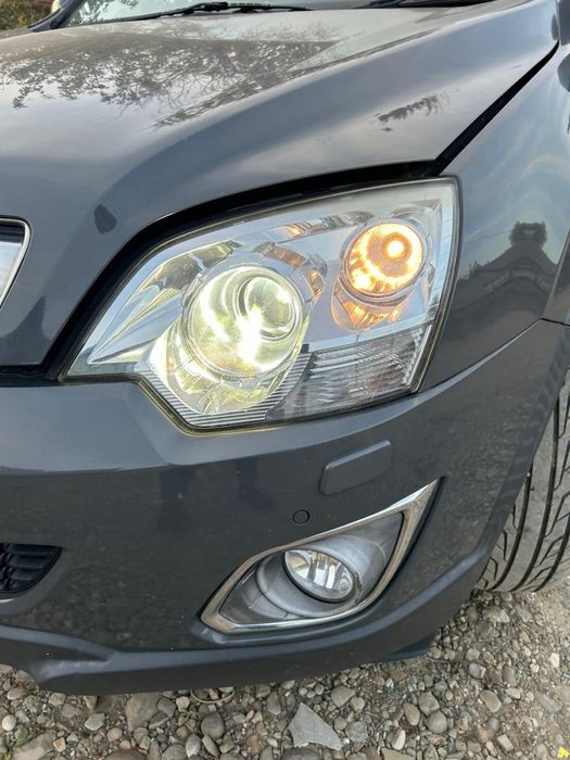 Far stânga cu xenon Opel Antara 2011 facelift