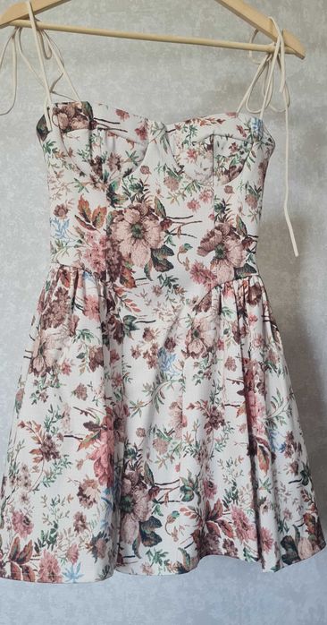 Дамска рокля с флорален десен | Размер S/M/L | 3 десена | Нова