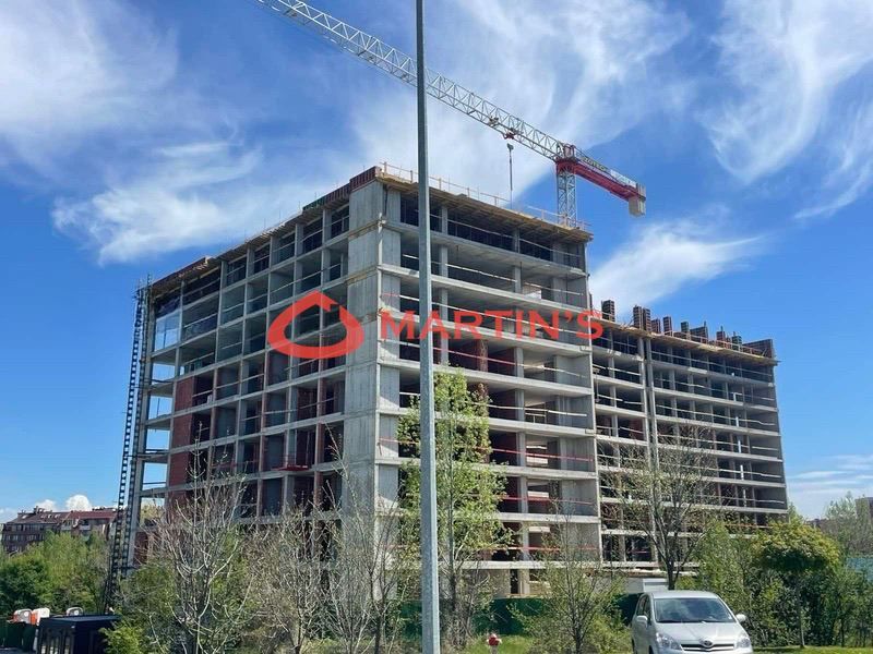 3-стаен в София-Люлин 2 площ 115 цена 209900