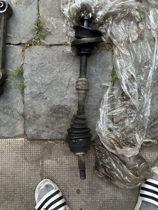 Части от  Mitsubishi Galant  2.5 V6