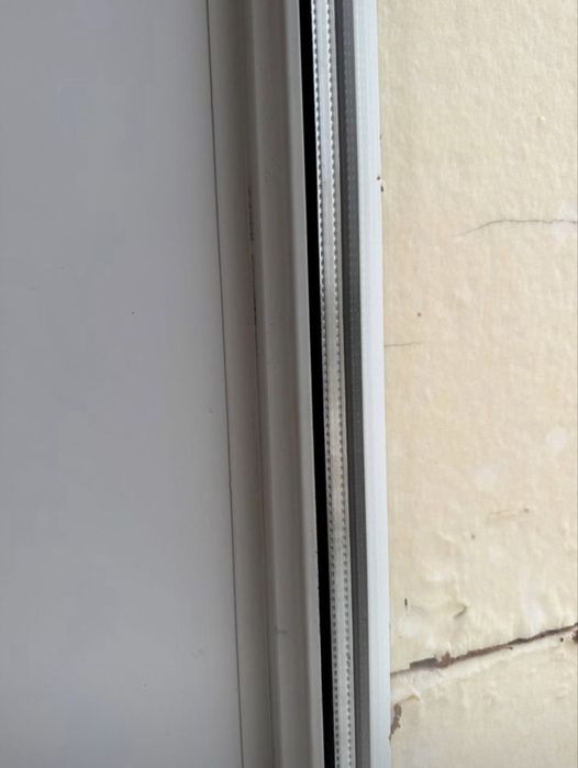 Продается пластиковое  окно